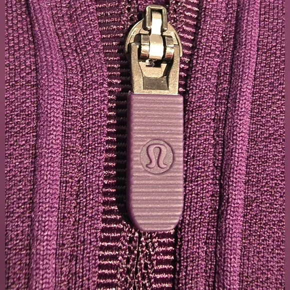 Lululemon Rest Less Cropped Half Zip Size 4 In Magenta - Picture 2 of 6